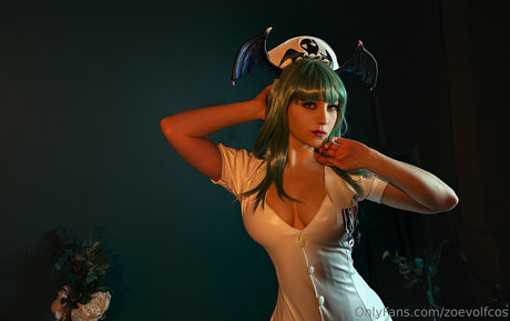 zoevolfcos estrella caliente fotos