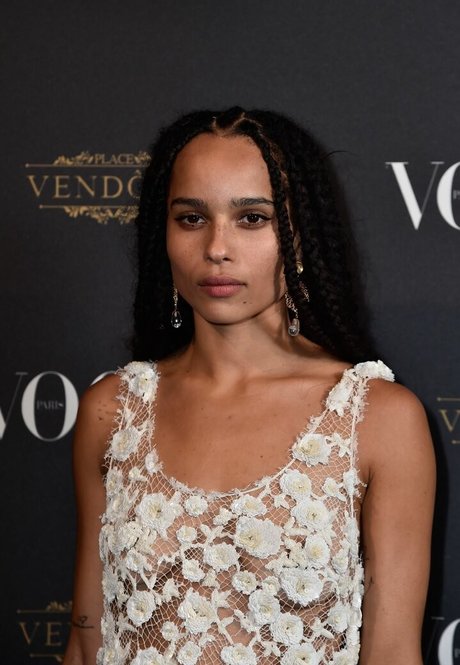 Zoe Kravitz estrella porno en alta definición archivo
