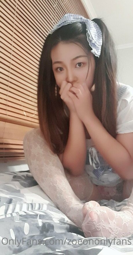 zoeononlyfans estrella porno adulto imagen