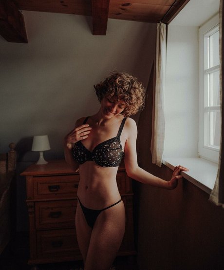 Zoe Camille estrella sexy galerías