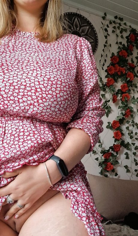 Pola Rainbow hermosa modelo fotos