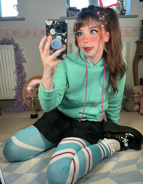 Belle Delphine estrella pornografica imágenes