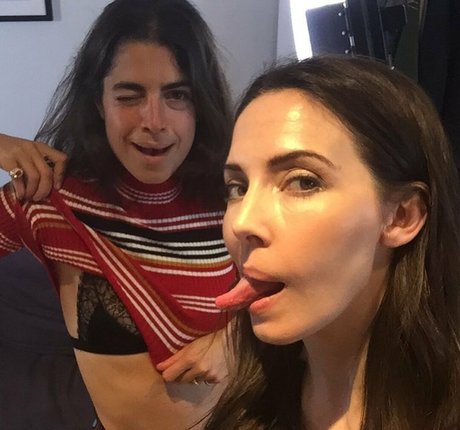 chica gordita onlyfans hermosa pornografica imagen