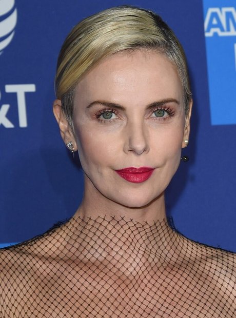 Charlize Theron arte estrella porno recopilación