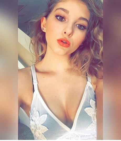 estrellas con curvas onlyfans sexo desnudo recopilación