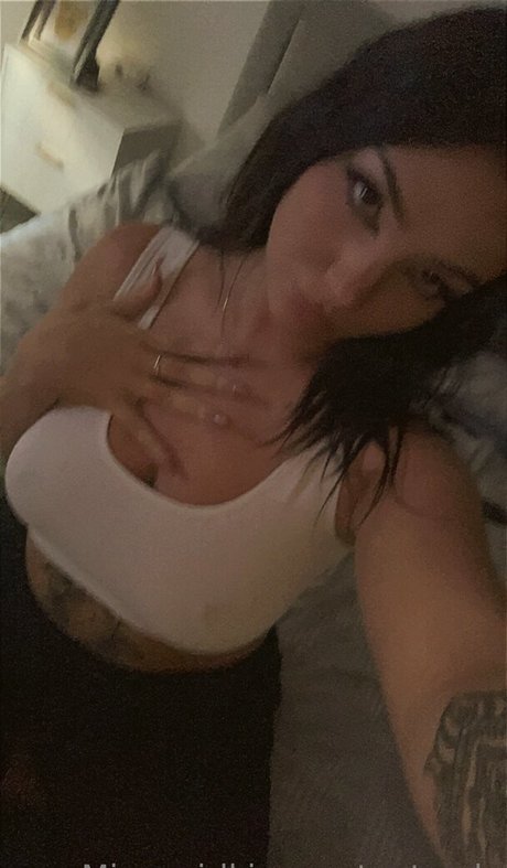 Mirrorgirlkim estrella porno en alta definición archivo