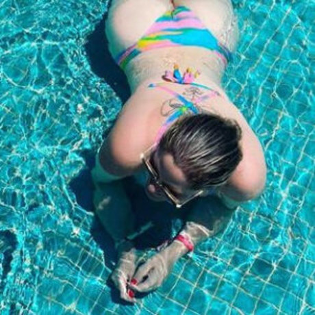 Nahzinhaa mejor actriz galería