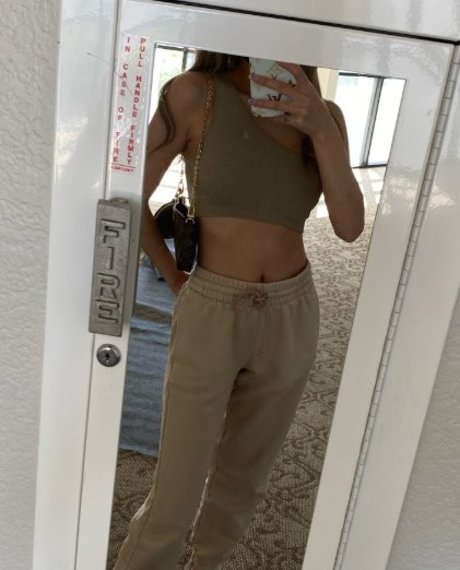 Supcaitlin estrella porno desnuda imagen