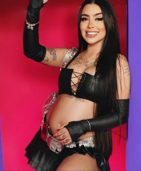 MC Mirella estrella porno adulto fotos