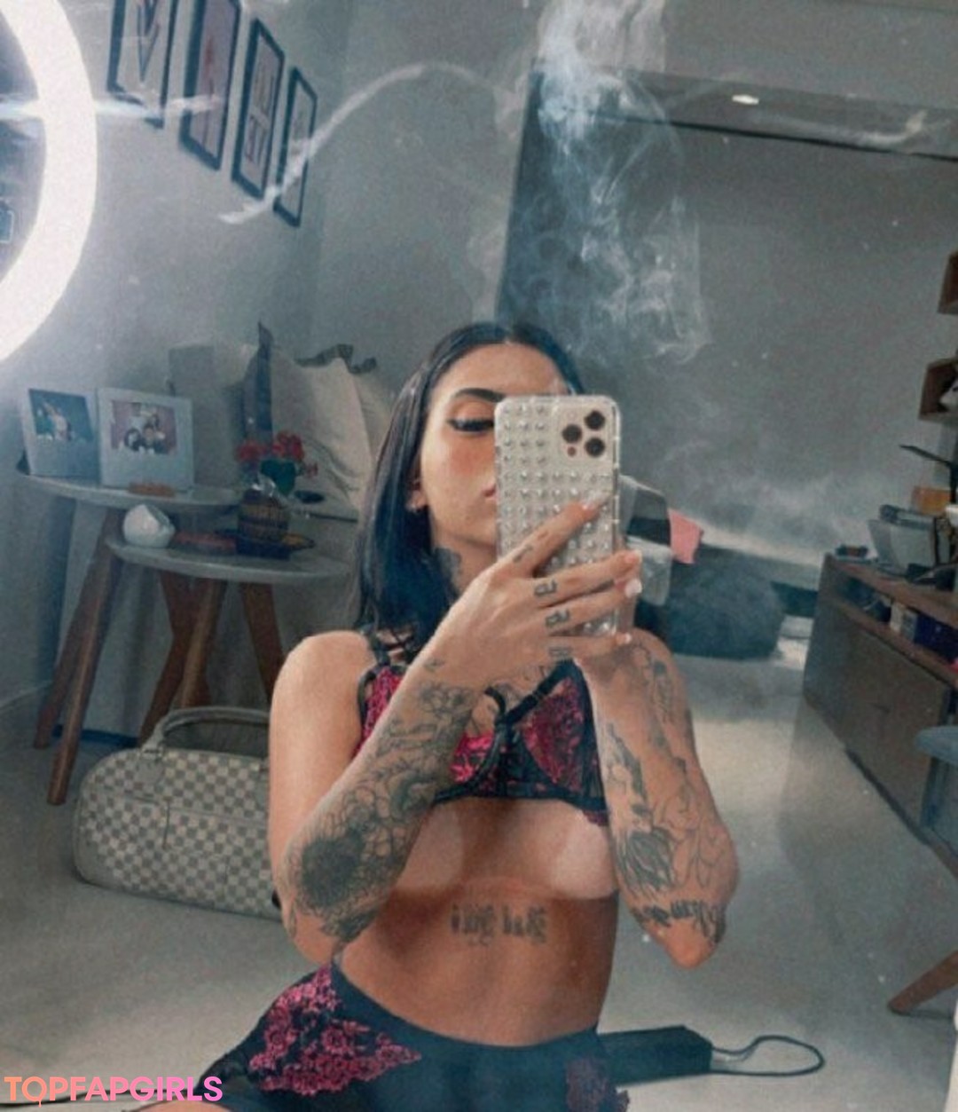 MC Mirella modelo de alta calidad imágenes