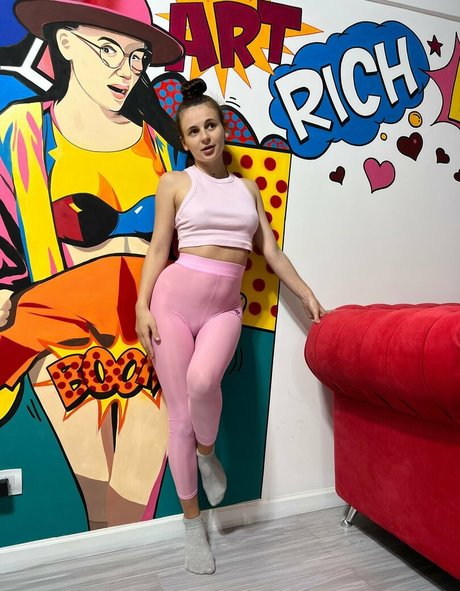 pequeña pelirroja onlyfans arte superior galerías