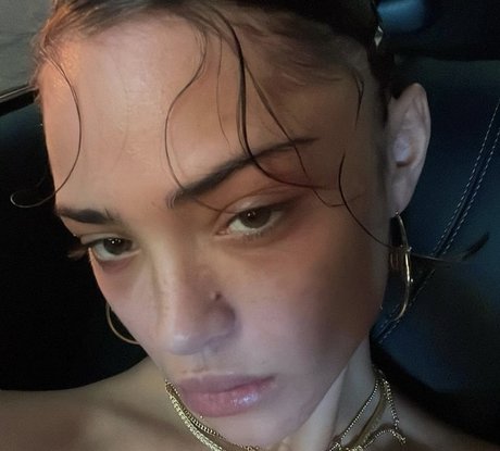 Luna Blaise Fotoaufnahmen