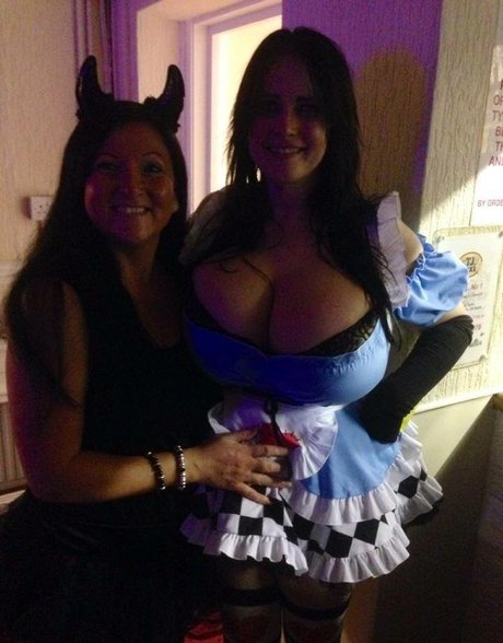 Princess Spyderlily actriz de alta definición archivo