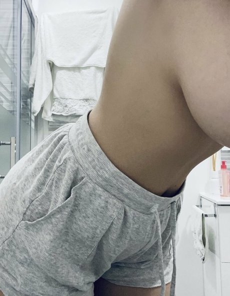 Sannatorr bonita actriz galería