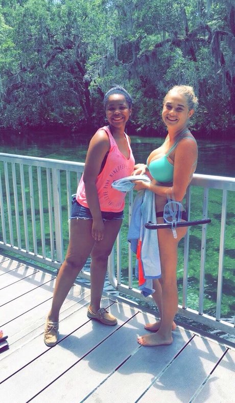 Schuyler Thornton modelo caliente imagen