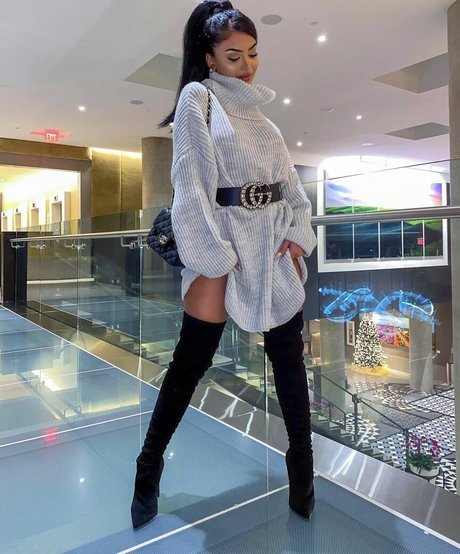 Aneeqa Farid actriz erótica archivo