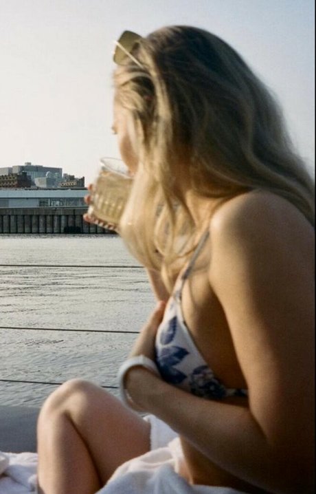 dominación femenina onlyfans porno caliente imagen