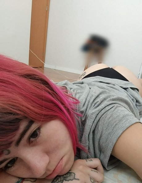 LilR4v3n4 modelo caliente archivo