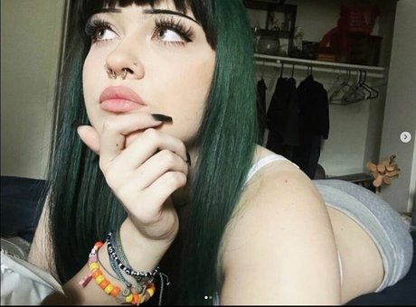 tewzday bonita estrella foto