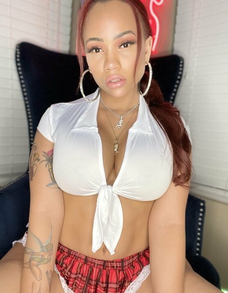 Redroselacubana modelo caliente galería