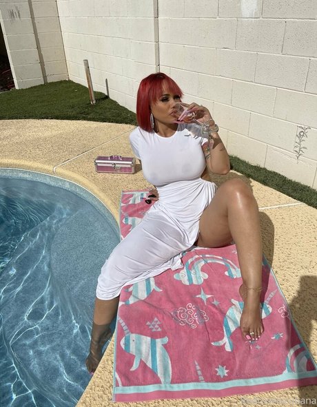 Redroselacubana modelo desnudos fotos