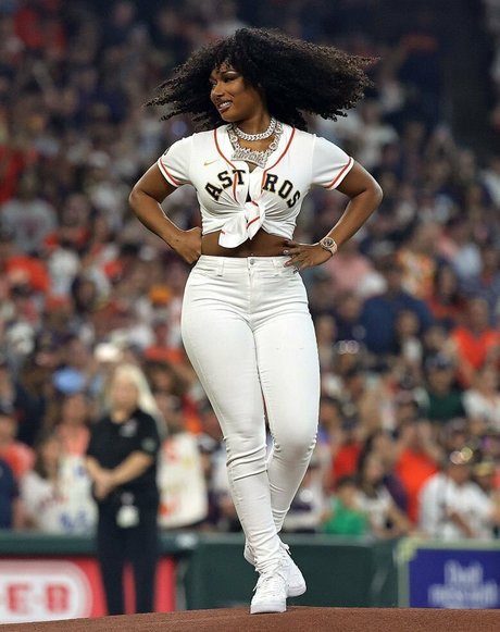 Megan Thee Stallion modelo desnudos foto