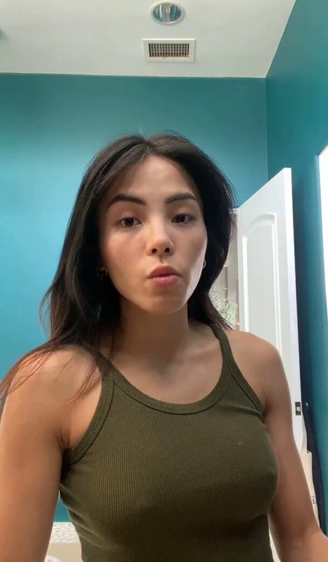 Anna Akana modelo de alta calidad imagen