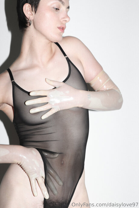 DaisyLove97 actriz exclusiva archivo