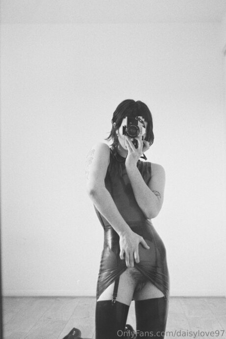 DaisyLove97 estrella hermosa galería