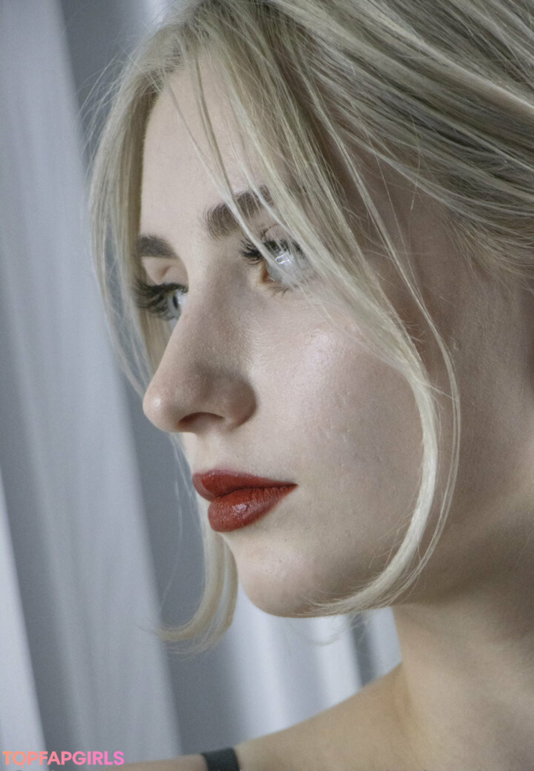 aliceinwonderland xo desnudos estrella archivo