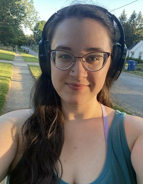 ducha al aire libre onlyfans sexy erótica galería