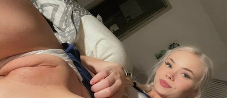 ébano delgada onlyfans bastante adulta galerías