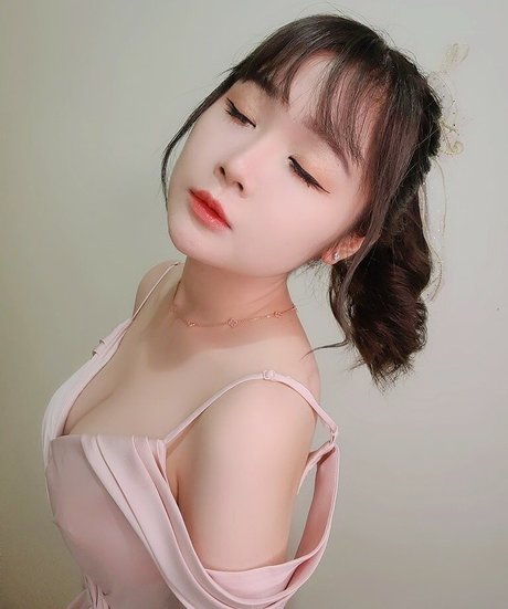 Clarissa Punipun estrella de alta calidad archivo