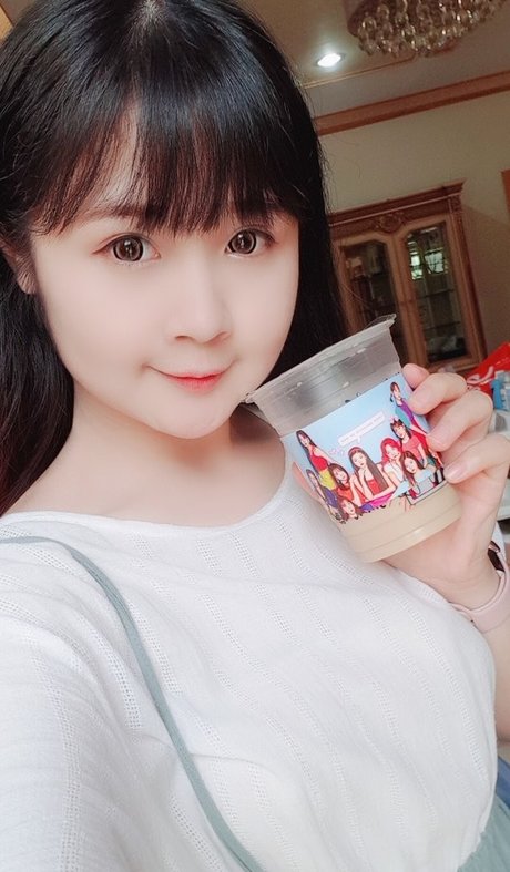 Clarissa Punipun estrella porno agradable fotos