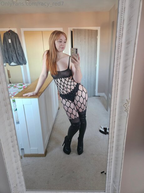 Racy Red7 modelo de alta calidad recopilación