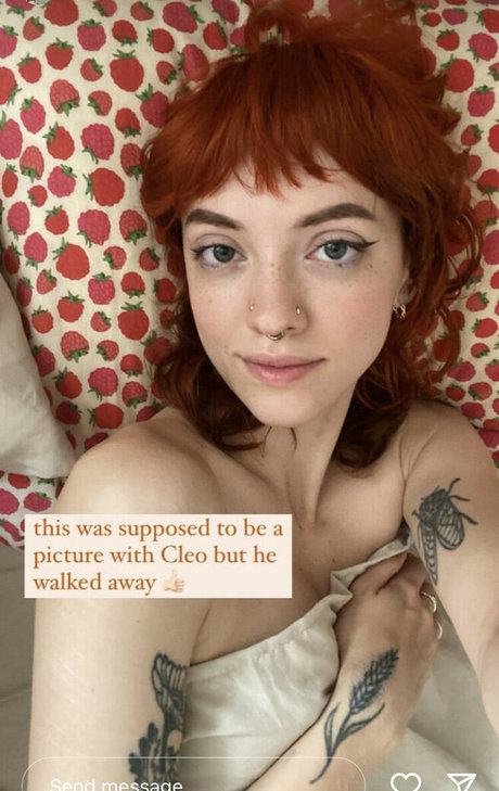 Pleasequietdown modelo porno fotos