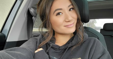 nikkidavisxo actriz erótica foto