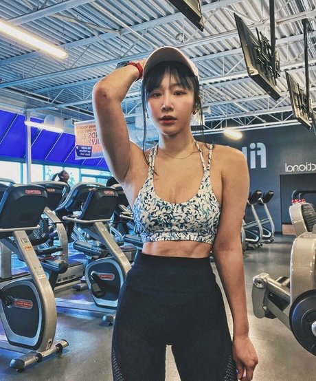 ggshacylin modelo porno foto