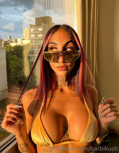 barbikush linda estrella foto