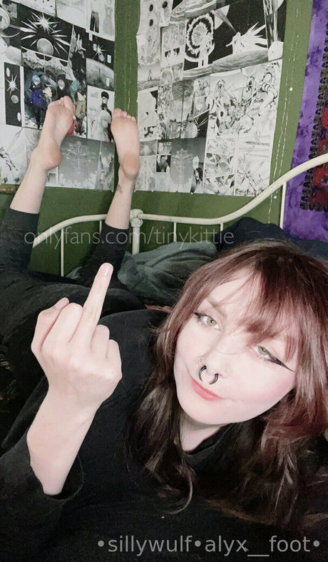 tinykittie estrella porno agradable foto