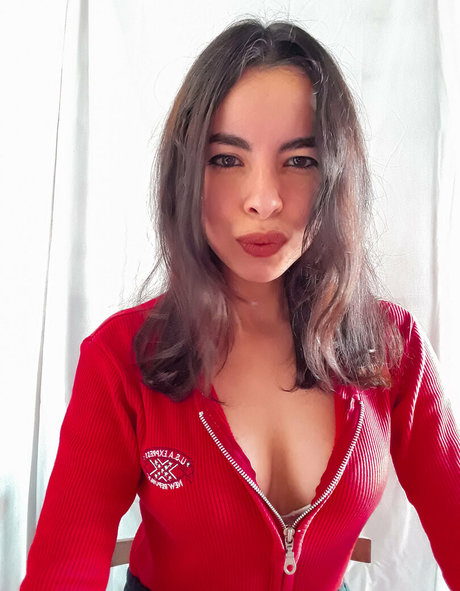 aramya modelo agradable archivo