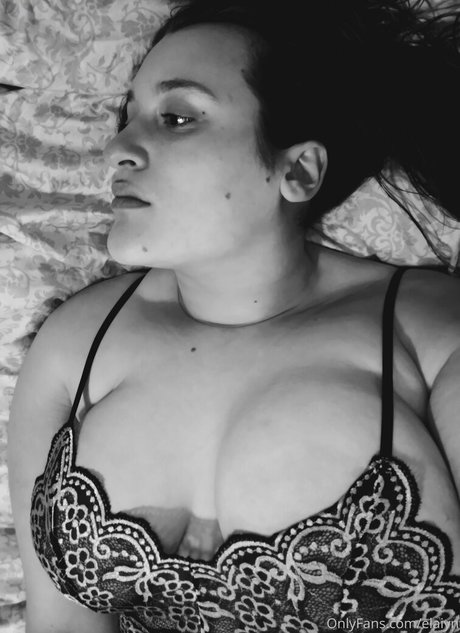 evelynmusefree bonita estrella foto