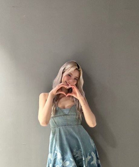 WomenK pop estrella bonita galería