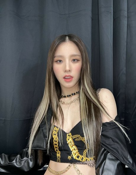 WomenK pop modelo caliente foto