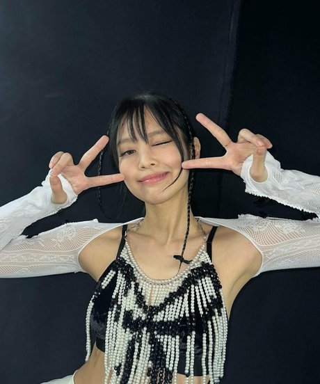 WomenK pop modelo erótico imágenes