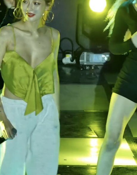 WomenK pop estrella exclusiva imágenes