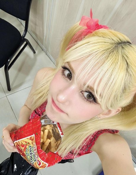 WomenK pop bonita estrella galería