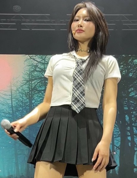 WomenK pop actriz porno imagen