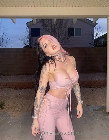 babygothxxx estrella libre fotos