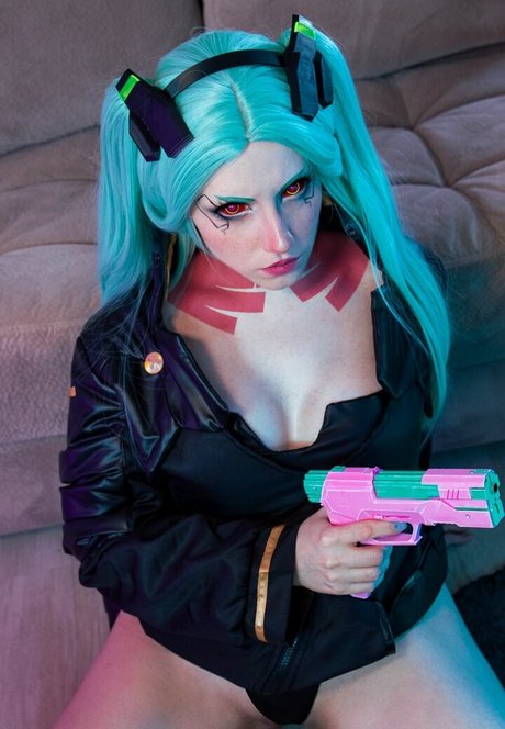 Ezy Summers Cosplay modelo bonita galerías